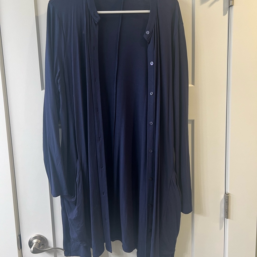 Navy bundle to include two tank tops and  long sleeved silk jersey long shirt.